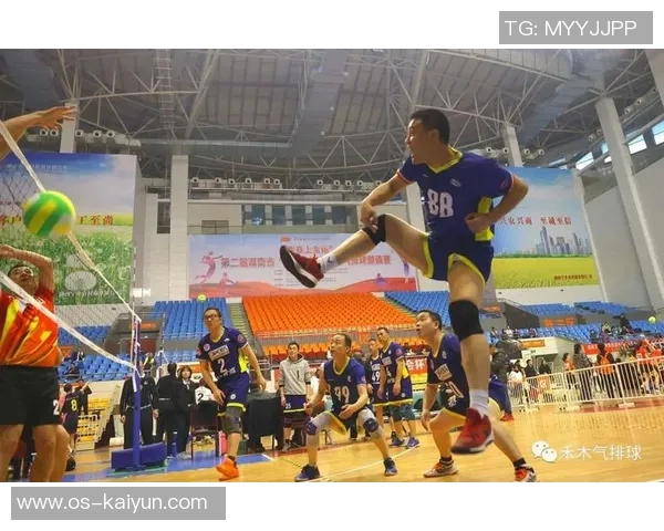 成都排球队中路突破的战术解析与发展前景探讨